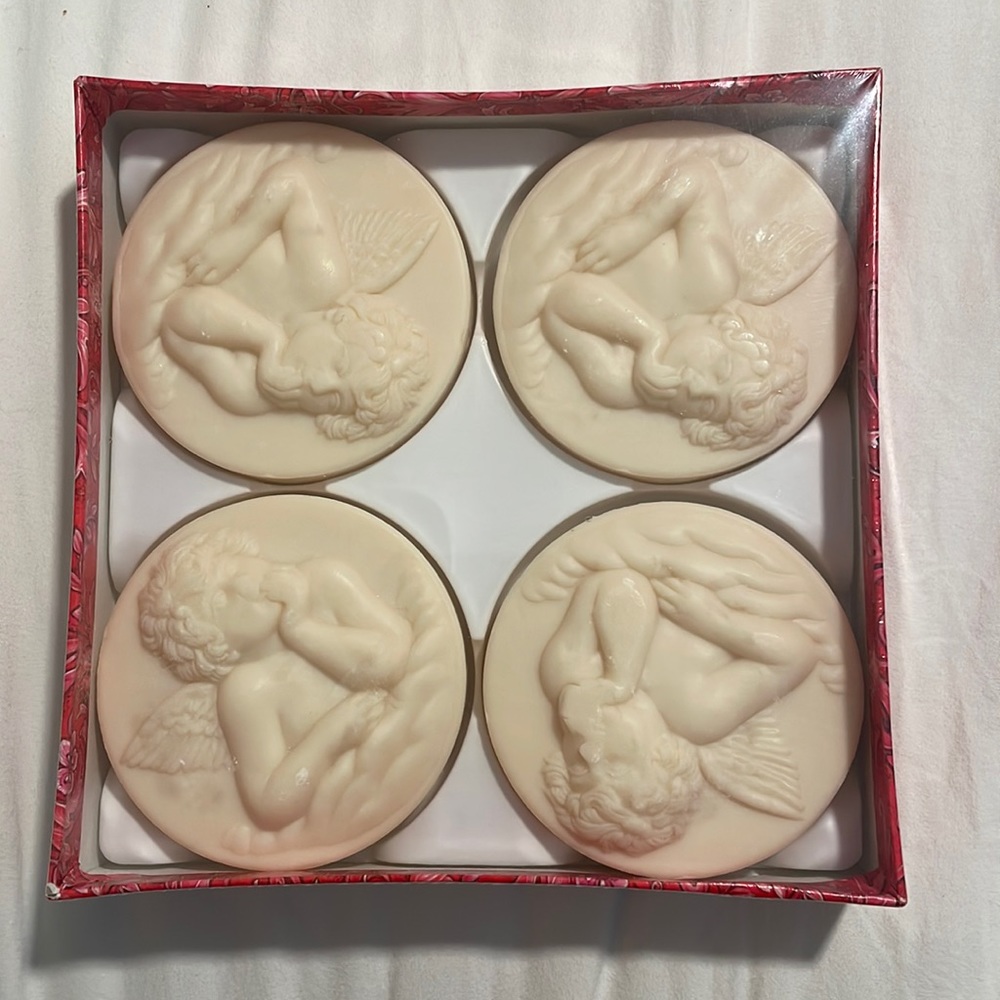Ivory Angel Relief Round Bath Soaps - Set of 4